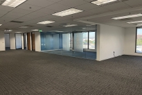 53. Suite 325