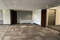 124. Suite 1050