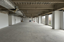 35. Suite 400