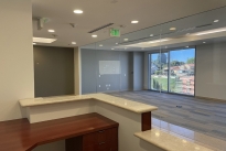 100. Suite 790