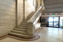 26. Lobby