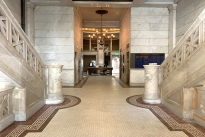 20. Lobby