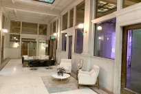 32. Lobby