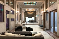 34. Lobby