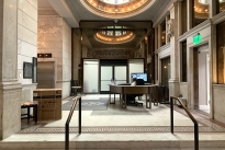 35. Lobby