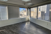 82. Suite 1250