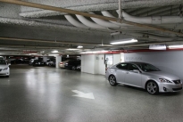 25. Valet