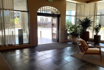 15. Lobby