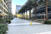 19. Plaza