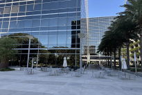 32. Plaza