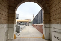 96. Exterior