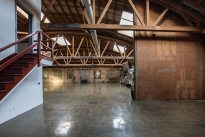 25. Studio