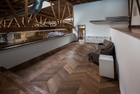 33. Loft