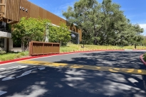 187. Exterior