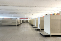 13. Interior 