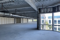 266. 21215 Burbank 5th Fl