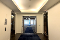 115. 21301 Burbank 4th Fl