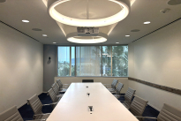 135. 21301 Burbank 5th Fl