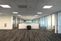 137. 21301 Burbank 5th Fl