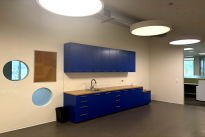 141. 21301 Burbank 5th Fl