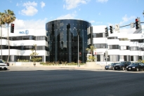 100 North Crescent