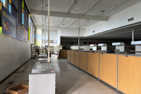 12. Interior 