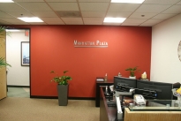 18. Suite 250
