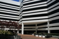 27. Plaza