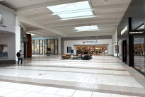47. Interior Mall 