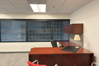 92. Suite 1000