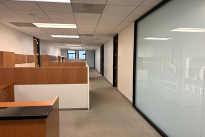 71. Suite 750