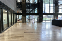 37. Lobby