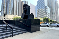 18. Plaza