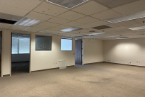 80. 850 Suite 4640 Bldg