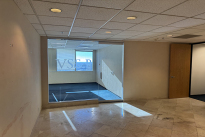 67. 800 Suite 4640 Bldg