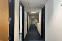 69. 800 Suite 4640 Bldg