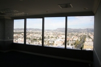 25. Suite 1685