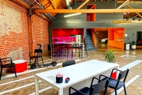 28. Interior