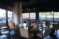 28. Bar