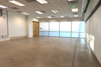 47. 909 Bldg. 130 Ste.