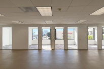 51. 909 Bldg. 210 Ste.