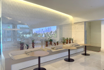 31. 909 Bldg. Lobby