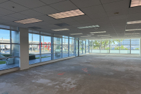 115. 999 Bldg. 125 Ste.