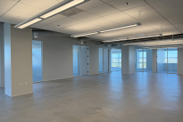 132. 999 Bldg. 525 Ste.