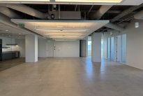 134. 999 Bldg. 525 Ste.