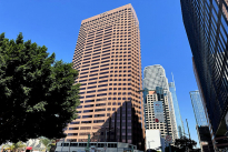 865 S. Figueroa