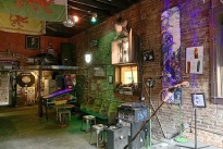 28. Interior