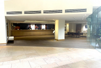 17. Lobby
