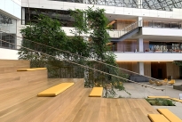90. Lobby