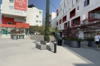 28. Plaza